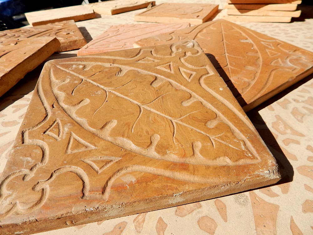 Ornamentierte Platten, Seeton mit Reduktionsbrand