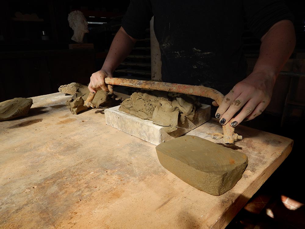 Herstellung von ornamentierten Platten