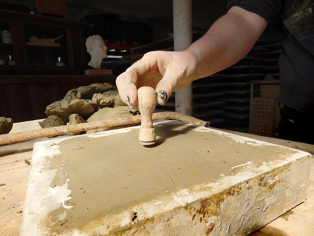 Herstellung von ornamentierten Platten