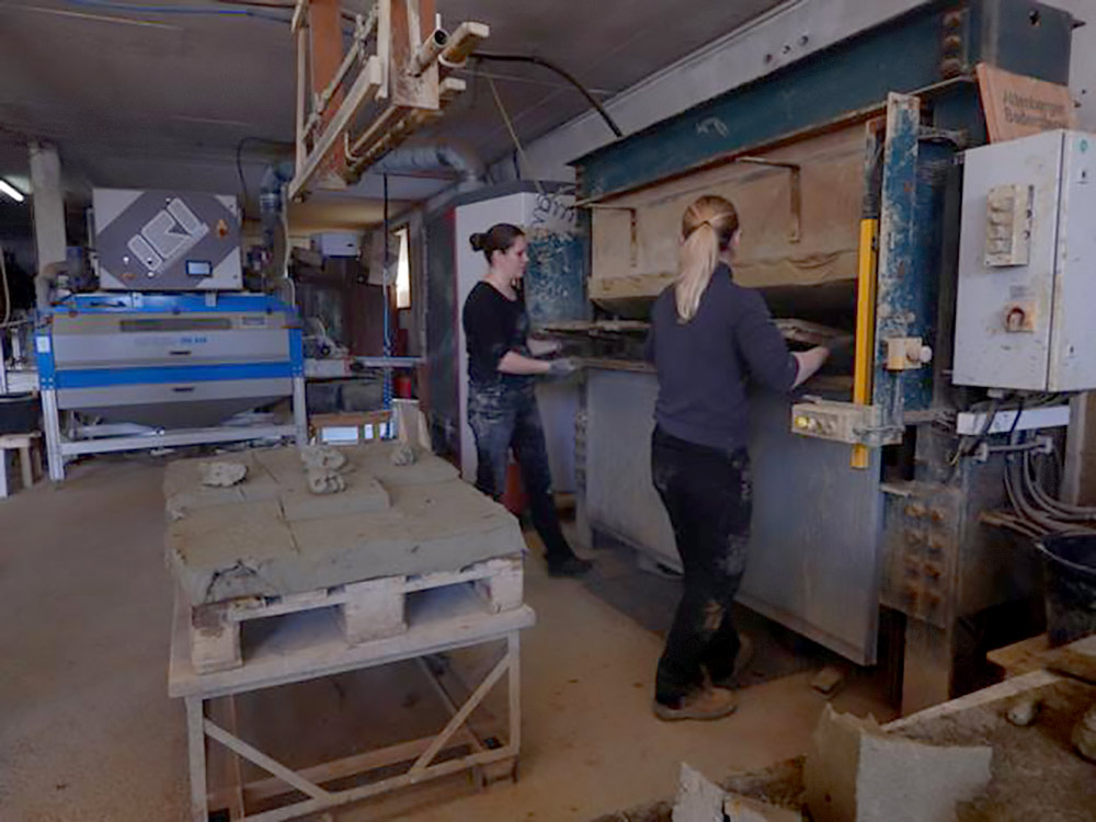 Herstellung von ornamentierten Platten