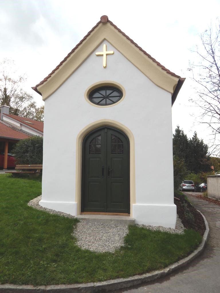 Meindl-Kapelle in Isen · Kirchliche Gebäude